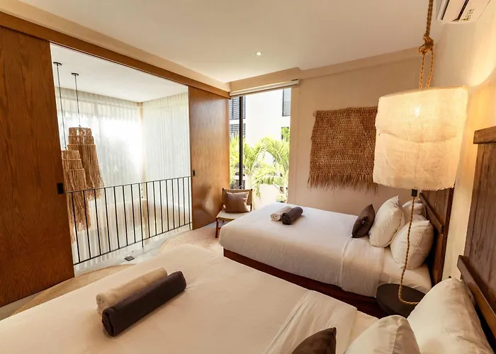 Chic 3br - 2 Pools With Rooftop Pool Modern Boho Design Villa *