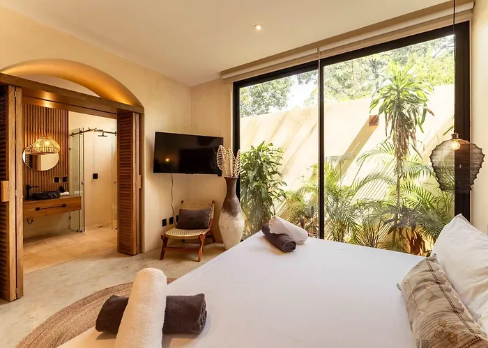 Villa Chic 3br - 2 Pools With Rooftop Pool Modern Boho Design