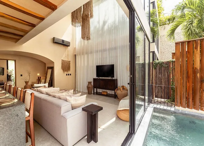 Chic 3br - 2 Pools With Rooftop Pool Modern Boho Design Villa *
