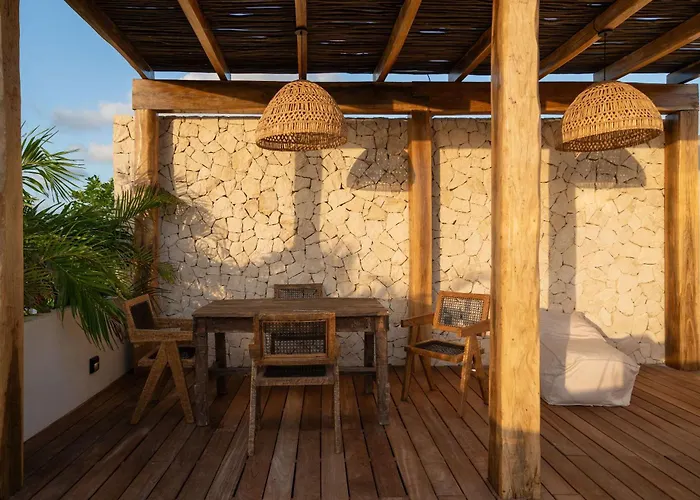 Chic 3br - 2 Pools With Rooftop Pool Modern Boho Design Villa *